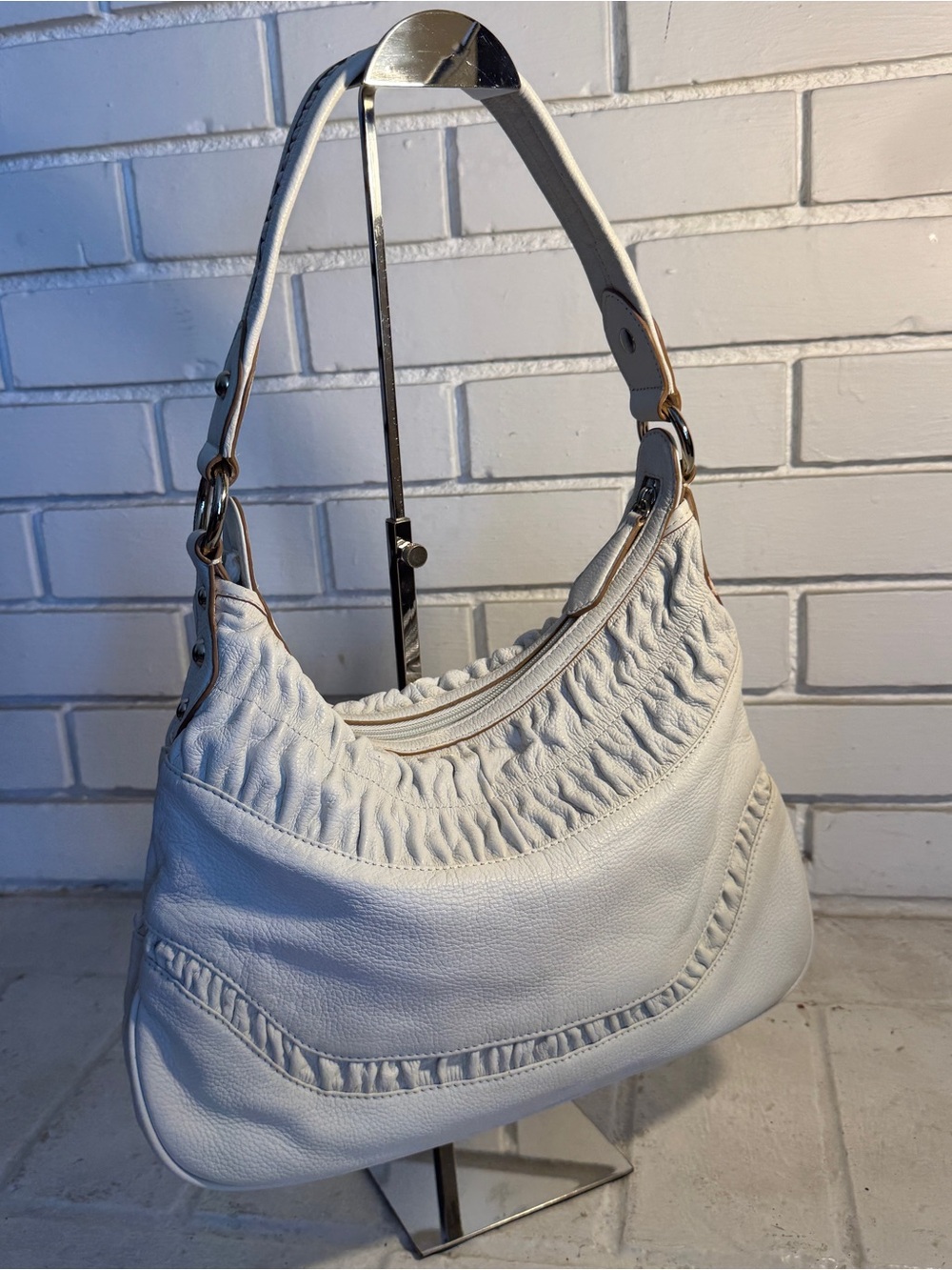 Wilsons Leather White Ruched Leather Hobo Shoulder Bag | Y2K Boho